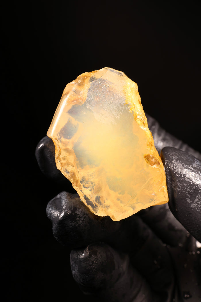 17.95g Rough Ethiopian Welo Specimen Opal
