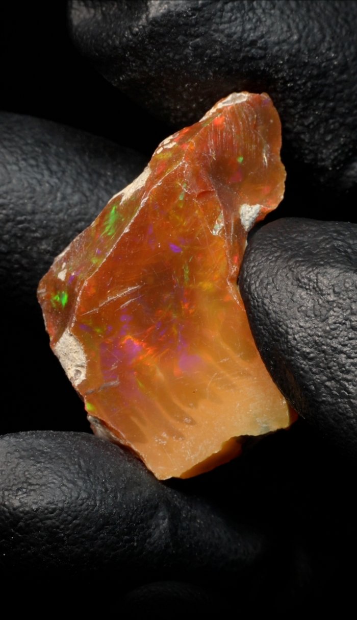 5.04g Rough Ethiopian Jewelry Grade Welo Opal