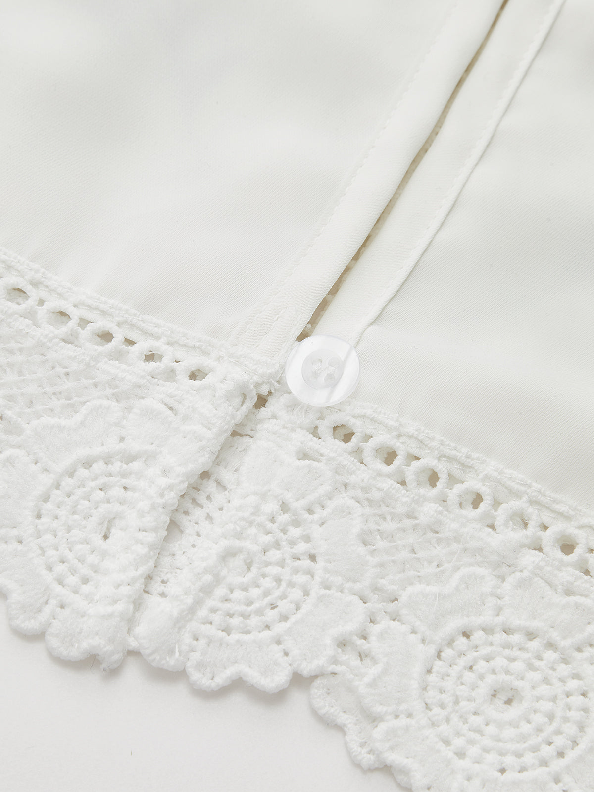 Floral Embroidery Lace Trim Sleeveless Blouse