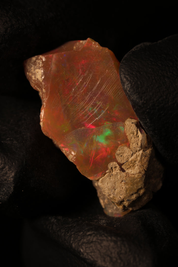 1.52g Rough Ethiopian Jewelry Grade Welo Opal