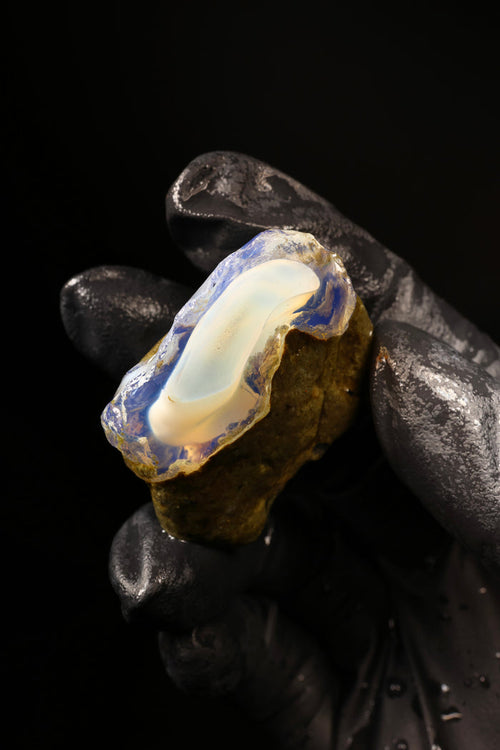 19.91g Rough Ethiopian Welo Specimen Opal