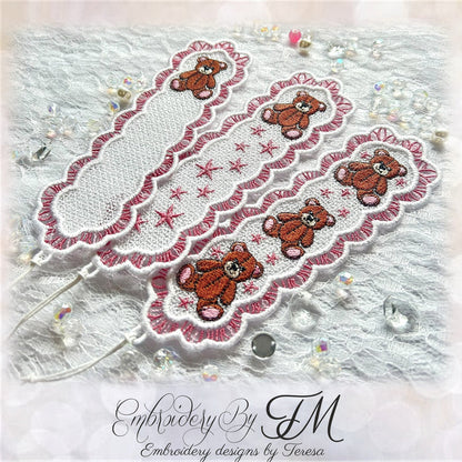 Bookmark with bears and stars/ three variations/5x7 hoop