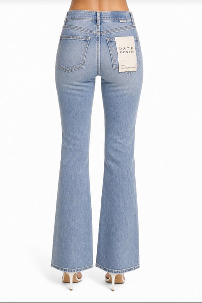 Daze jeans SOHO All Mine Vinage  high rise ankle flare