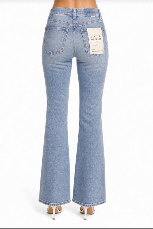Daze jeans SOHO All Mine Vinage  high rise ankle flare