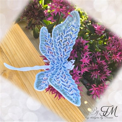 Dragonfly blue 3D / two sizes / 5x7 hoop and 4x4 hoop