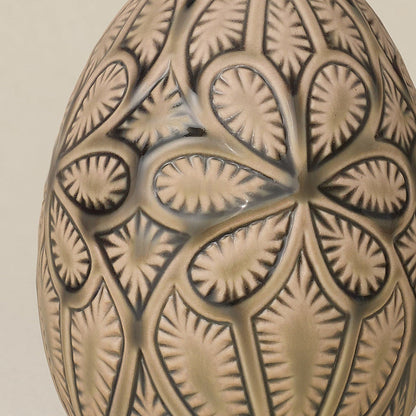 Close-up details of the ceramic handcrafted egg.
