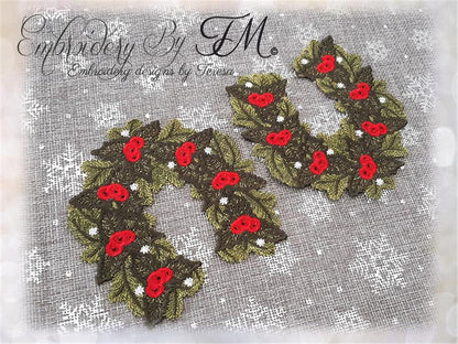 Horseshoe Holly FSL / 5x7 hoop