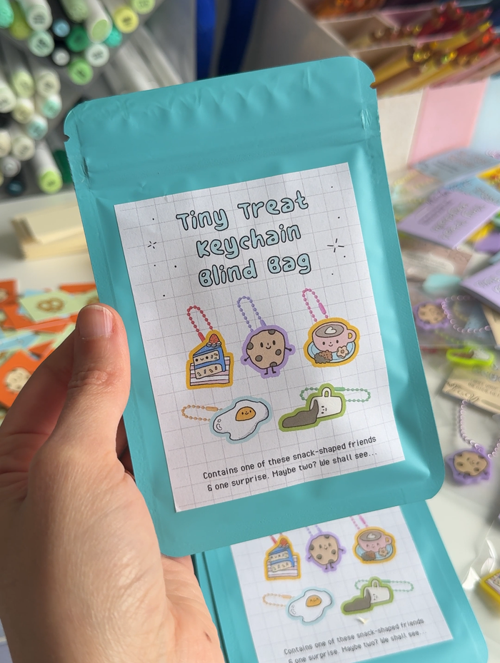 Ivna Lins - "Tiny Treat" Keychain Blind Bag