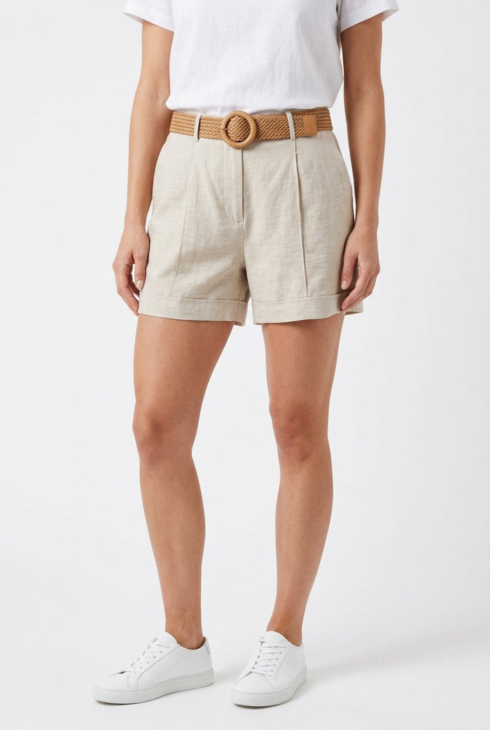 Linen Pleated Shorts w/ Woven Ratten Strech Belt