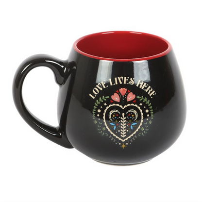 Love Lives Here Folk Heart Rounded Mug 🇬🇧