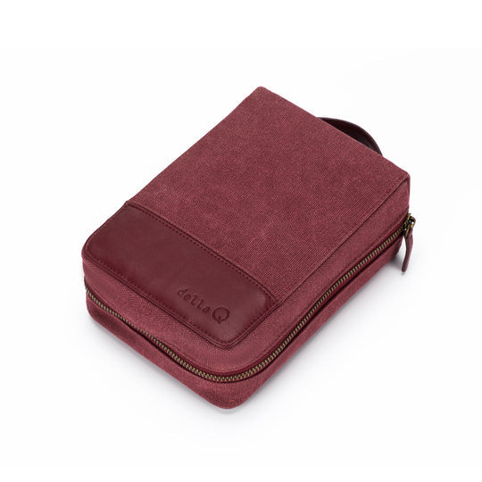 Maker's Circular Needlecase by Della Q