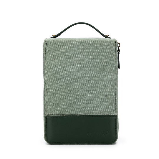Maker's Circular Needlecase by Della Q