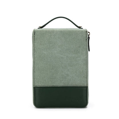 Maker's Circular Needlecase by Della Q