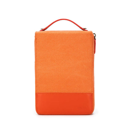 Maker's Circular Needlecase by Della Q