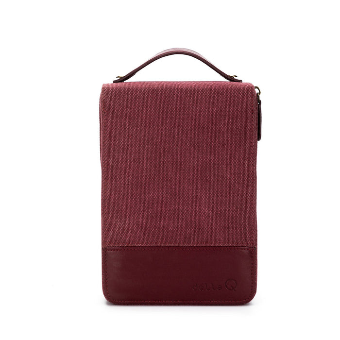 Maker's Circular Needlecase by Della Q