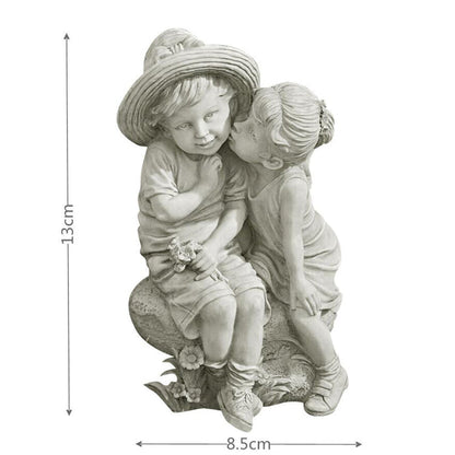 Resin Ornaments Garden Decoration Little Boy Girl Kiss Statue 🇨🇳