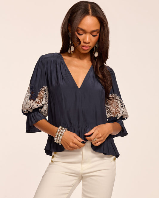 Berry Embroidered Short Sleeve Blouse | NAVY
