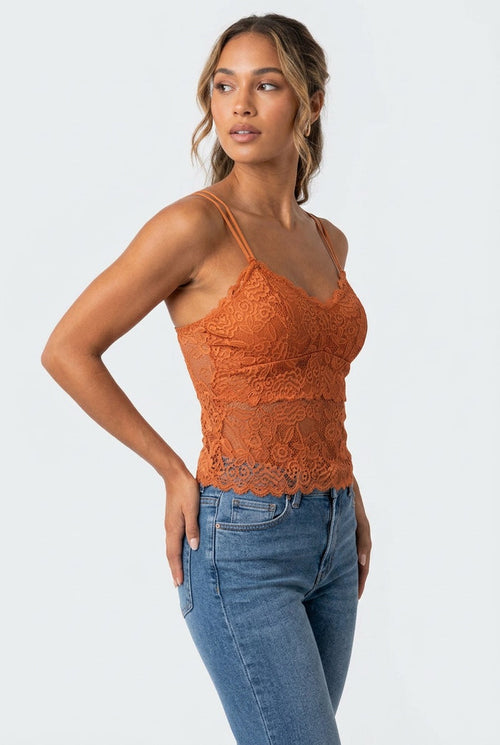 Serna01 Dahlia Lace Scallop Cami