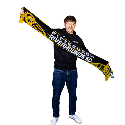 The ESSENTIAL STRIPES Scarf