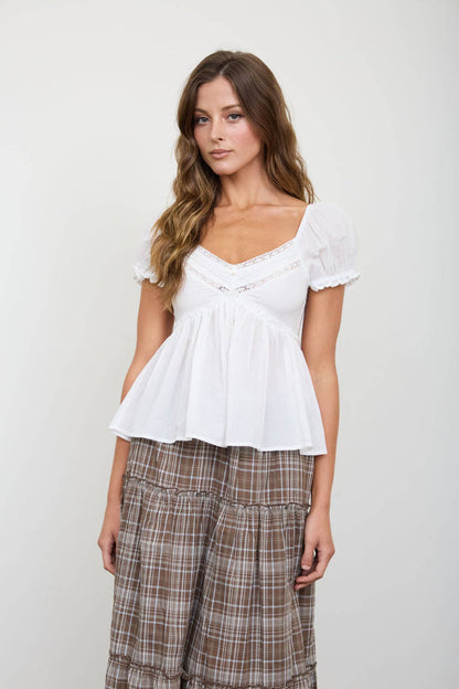 V NECK LADDER LACE PUFF SLEEVE BUTTON DOWN TOP : WHITE