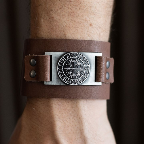 Viking Compass Leather Cuff Bracelet 🇬🇧