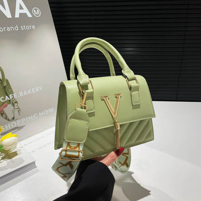 Womens Fashion Solid-Color Tassel Crossbody Bag 🇨🇳