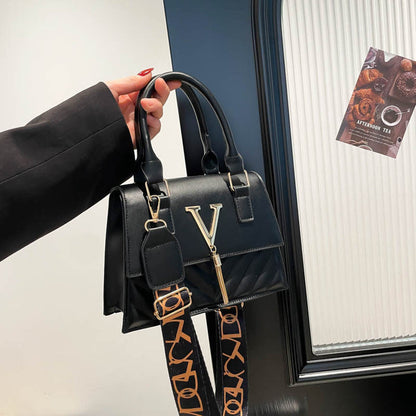 Womens Fashion Solid-Color Tassel Crossbody Bag 🇨🇳