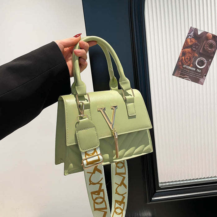 Womens Fashion Solid-Color Tassel Crossbody Bag 🇨🇳