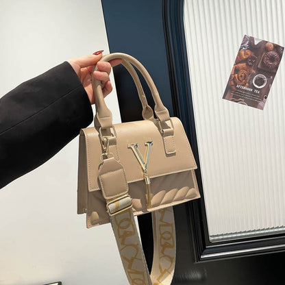 Womens Fashion Solid-Color Tassel Crossbody Bag 🇨🇳