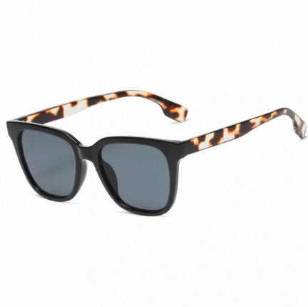 Zivo™ Ava Square Frame Sunglasses